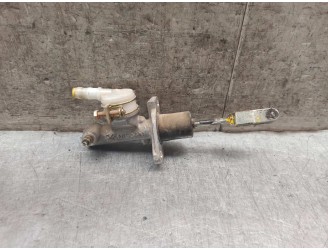 Recambio de bomba embrague para nissan cabstar e referencia OEM IAM 306103T901 