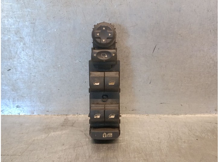 Recambio de mando elevalunas delantero izquierdo para peugeot 508 2.0 16v hdi fap referencia OEM IAM 96659465ZD 6490NR 