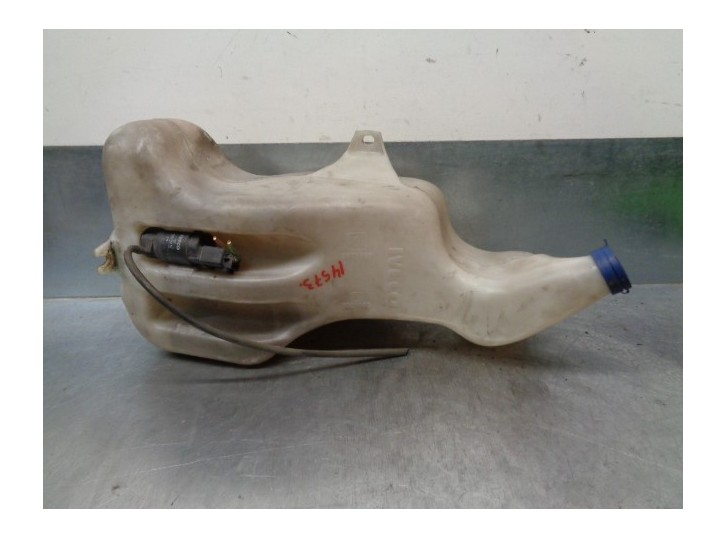 Recambio de deposito limpia para iveco daily caja cerrada (2006 =>) 2.3 diesel cat referencia OEM IAM 3801898  