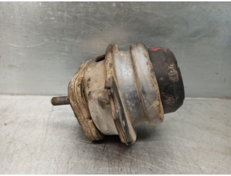 Recambio de soporte motor derecho para land rover range rover sport 2.7 td v6 cat referencia OEM IAM KKB500441G  