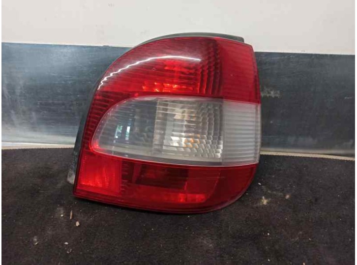 Recambio de piloto trasero derecho para renault scenic (ja..) 1.9 dti diesel referencia OEM IAM 7700428055 