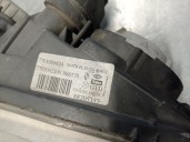 Recambio de faro izquierdo para renault safrane (b54) 2.2 turbodiesel referencia OEM IAM 7701686824  