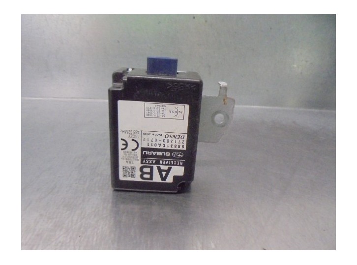 Recambio de modulo electronico para toyota gt 86 2.0 16v cat referencia OEM IAM 88831CA011 2713000712 DENSO