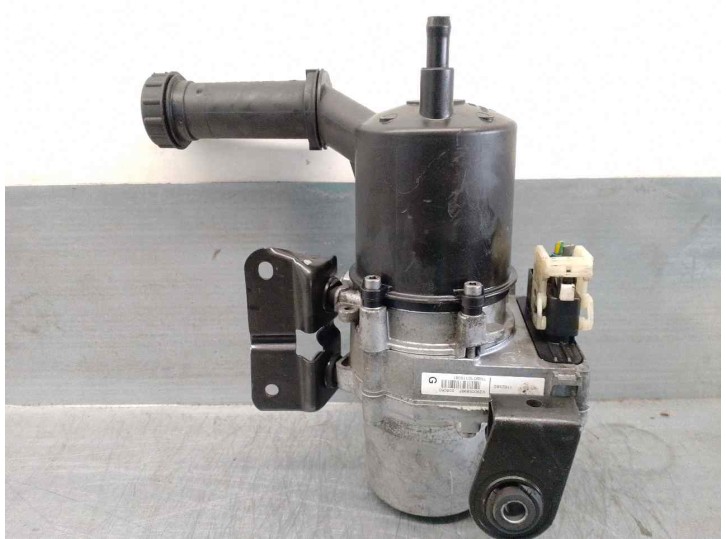 Recambio de bomba direccion para peugeot 5008 2.0 16v hdi fap cat (rhe / dw10cted4) referencia OEM IAM 9675811180 113092 HPI