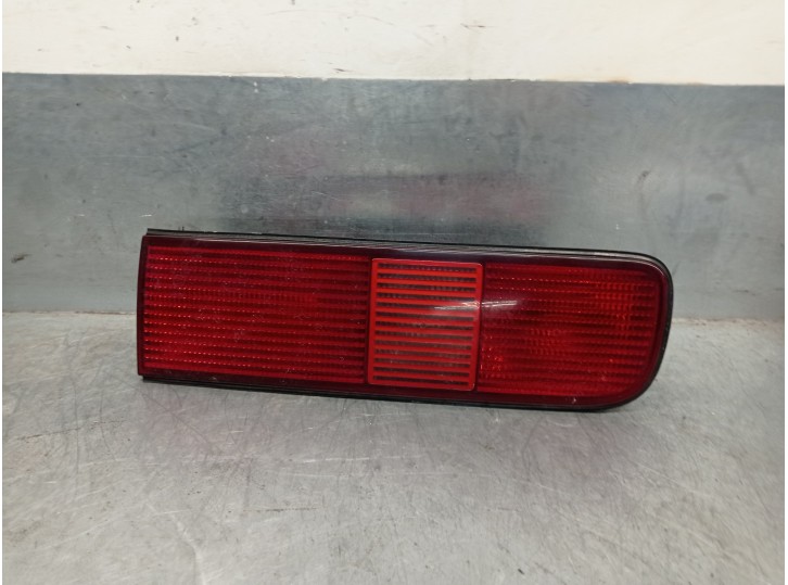 Recambio de piloto trasero izquierdo para renault safrane (b54) 2.2 turbodiesel referencia OEM IAM 7700428401 5 PUERTAS PORTON