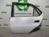 Recambio de puerta trasera izquierda para toyota prius (nhw11) básico referencia OEM IAM 6700447010 BLANCA 4 PUERTAS