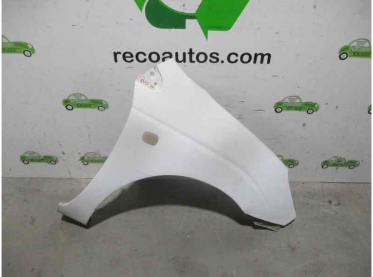 Recambio de aleta delantera derecha para toyota prius (nhw11) básico referencia OEM IAM 5381147010 BLANCA 