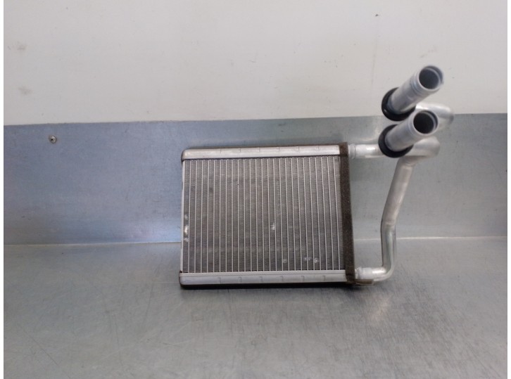 Recambio de radiador calefaccion / aire acondicionado para hyundai kona 1.0 tgdi cat referencia OEM IAM 97138J9000  