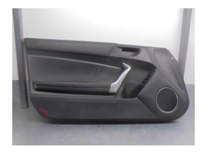 Recambio de guarnecido puerta delantera izquierda para toyota gt 86 2.0 16v cat referencia OEM IAM SU00304421 