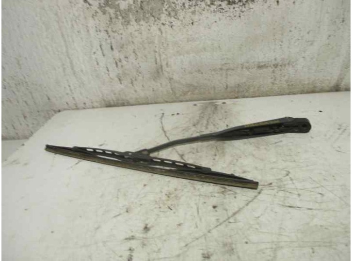 Recambio de brazo limpia trasero para chevrolet trans sport 3.4 v6 cat referencia OEM IAM 