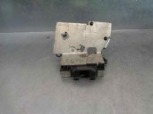Replacement boot / tailgate lock for Ford Mondeo III (B5Y) 2.2 TDCi OEM IAM reference S1XNA2S71AB 4 PINS