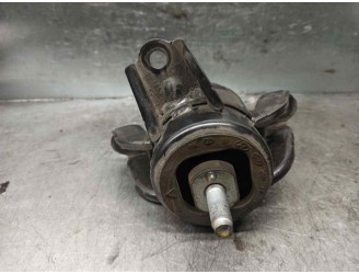 Recambio de soporte motor para hyundai i30 (gd) 1.4 crdi cat referencia OEM IAM 21810A5200 