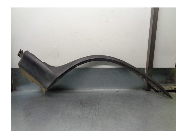 Recambio de aletin trasero izquierdo para bmw x5 (e53) referencia OEM IAM 8402337 