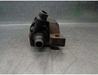Recambio de bomba agua para bmw x5 (e53) referencia OEM IAM 419538 30953100 