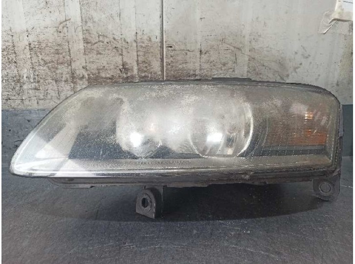 Recambio de faro izquierdo para audi a6 berlina (4f2) 2.0 tdi referencia OEM IAM 4F0941003 5 PUERTAS