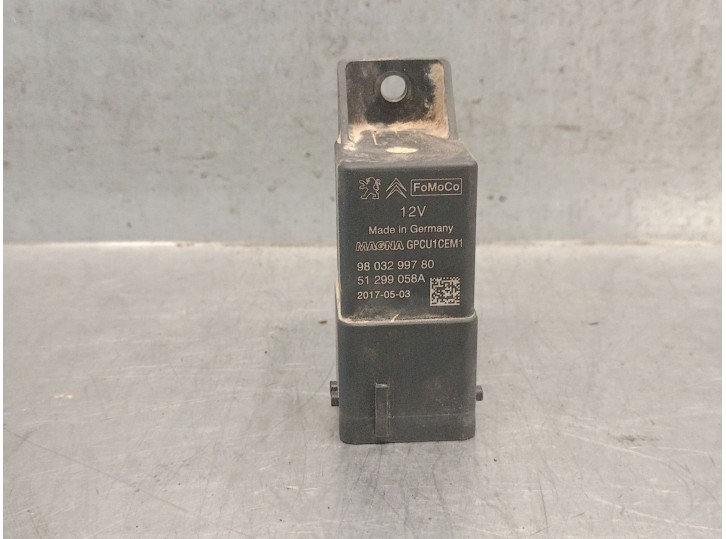 Recambio de caja precalentamiento para citroën jumpy combi 1.6 blue-hdi fap referencia OEM IAM 9803299780 51299058A MAGNA