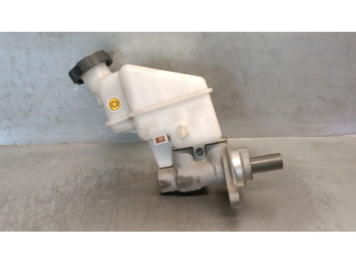 Recambio de bomba freno para kia picanto iii (ja) 1.0 referencia OEM IAM 58510G6800 58510G6800 MOBIS