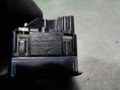 Recambio de mando elevalunas trasero derecho para mercedes-benz clase c (w204) lim. 2.1 cdi cat referencia OEM IAM A2049058202 