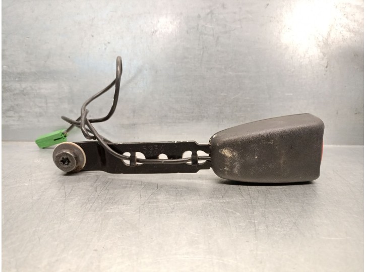 Recambio de enganche cinturon para volvo v60 i (155) 1.6 drive referencia OEM IAM 8623453 8623453 