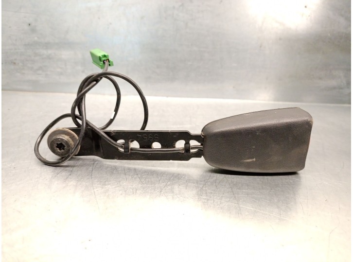 Recambio de enganche cinturon para volvo v60 i (155) 1.6 drive referencia OEM IAM 8623453 8623453 