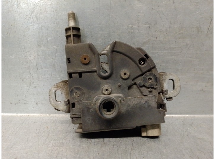 Recambio de cerradura capot para ford focus berlina (cak) 1.8 tdci cat referencia OEM IAM 4555048  