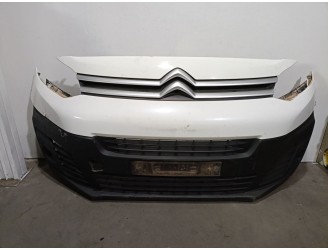 Replacement front bumper for Citroën Jumpy Combi 1.6 BlueHDi FAP OEM IAM reference 1614346380 1614346380 