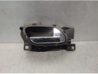 Replacement front right interior door handle for Citroën C6 2.7 V6 HDi FAP CAT (UHZ / DT17TED4) OEM IAM reference 96526177VD 