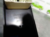 Recambio de mando elevalunas delantero izquierdo para hyundai trajet (fo) 2.0 crdi gls referencia OEM IAM 935703A000AX 621W02250