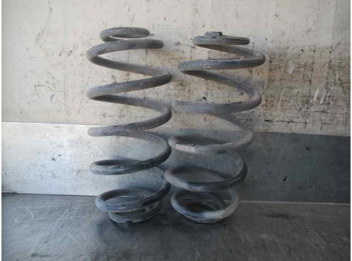 Recambio de muelle amortiguacion para opel insignia berlina 2.0 cdti cat referencia OEM IAM 3523545  