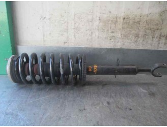 Recambio de amortiguador delantero derecho para audi a8 (d2) 3.7 v8 32v referencia OEM IAM 4D0413031AC 1020432651K BOGE