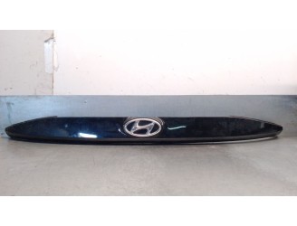 Recambio de molduras traseras para hyundai i20 iii (bc3, bi3) 1.0 t-gdi hybrid 48v referencia OEM IAM 87310Q0000 87310Q0000 