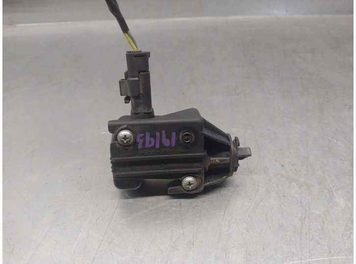 Replacement fuel cap motor for citroën c6 2.7 v6 hdi fap cat (uhz / dt17ted4) OEM IAM reference 9651690280 