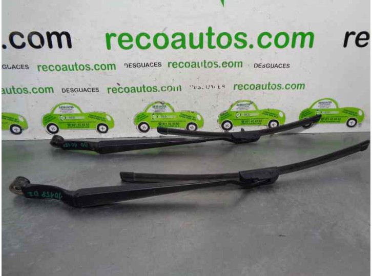Recambio de brazo limpia delantero derecho para lexus is200 (gxe10) 2.0 cat referencia OEM IAM 8521153030 