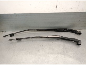 Recambio de brazo limpia delantero derecho para mazda 3 hatchback (bp) 2.0 skyactiv-g m hybrid referencia OEM IAM 7290MGZ 