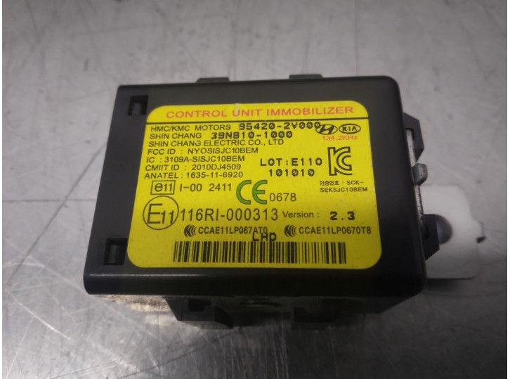Recambio de centralita inmovilizador para kia rio 1.4 crdi cat referencia OEM IAM 954202V000 39N8101000 