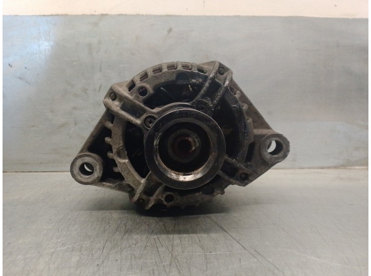 Recambio de alternador para mg mg zr 1.4 16v cat referencia OEM IAM YLE102430 0124225011 BOSCH