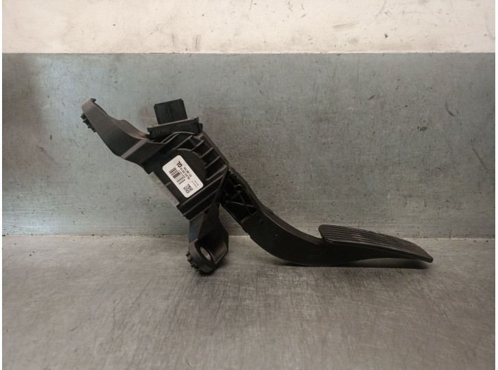 Recambio de potenciometro pedal para kia picanto iii (ja) 1.0 referencia OEM IAM 32700G6100 32700G6100 
