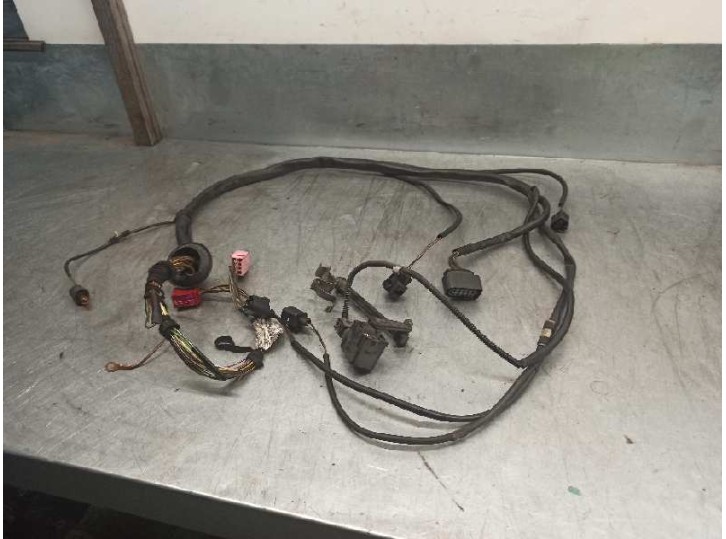 Recambio de cableado para audi a6 berlina (4b2) 2.5 v6 24v tdi referencia OEM IAM 4B0907503 