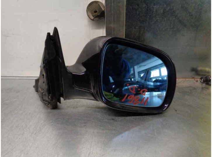 Recambio de retrovisor derecho para audi a8 (d2) 3.7 v8 32v referencia OEM IAM 5 PINES 