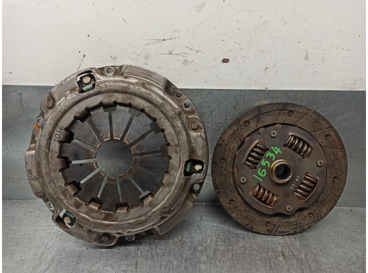 Recambio de kit embrague para honda jazz (ge) 1.4 executive referencia OEM IAM 22300RB0005  