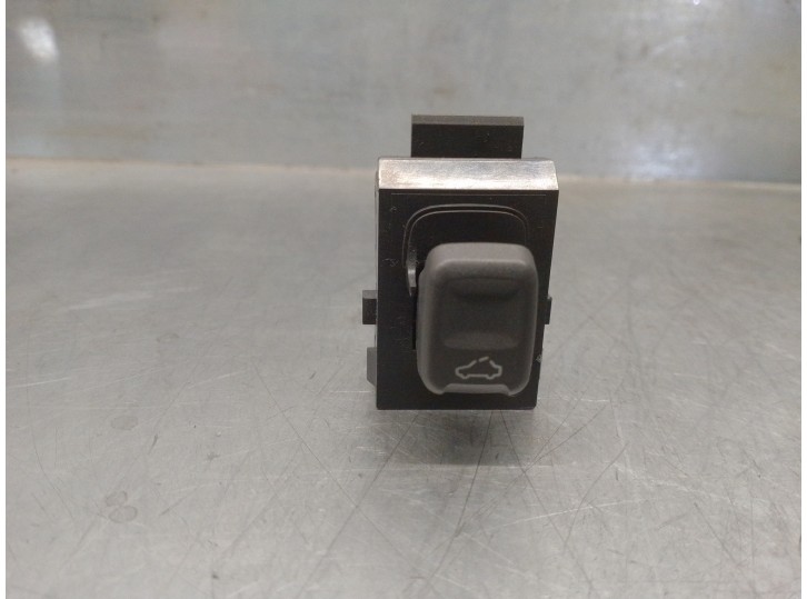 Recambio de mando techo solar para volvo s60 berlina 2.4 20v turbo cat referencia OEM IAM 9168160 