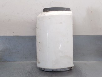 Recambio de molduras delanteras para nissan atleon nissan atleon referencia OEM IAM 623809X000  