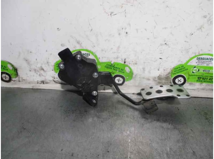 Replacement pedal potentiometer for Lexus IS 200 (ds2/is2) D-CAT OEM IAM reference 7811053040 05H09B00070 DENSO