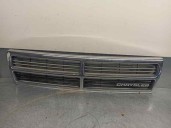 Recambio de rejilla delantera para chrysler voyager (es) 3.3 cat referencia OEM IAM 4576738 