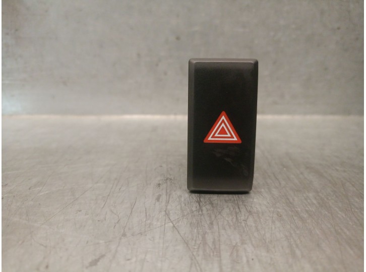 Recambio de warning para kia picanto iii (ja) 1.0 referencia OEM IAM 93790G6100 93790G6100CA 