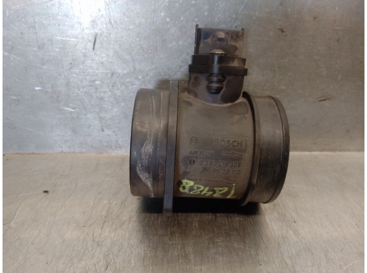 Recambio de caudalimetro para volvo s60 berlina 2.4 20v turbo cat referencia OEM IAM 8670112 0280218108 BOSCH