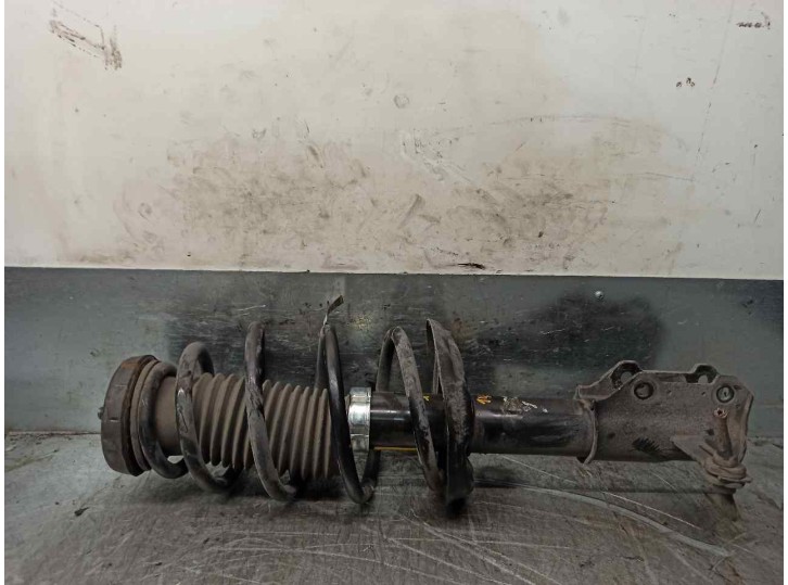 Replacement front left shock absorber for Chevrolet Cruze hatchback 2.0 diesel CAT OEM IAM reference 13337807 
