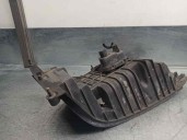 Replacement left headlight bracket for Chrysler Voyager (ES) 3.3 CAT OEM IAM reference 5263475 
