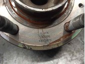 Recambio de mangueta trasera derecha para chevrolet cruze hatchback 2.0 diesel cat referencia OEM IAM   