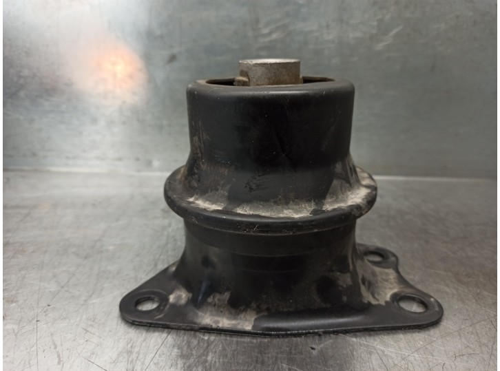 Recambio de soporte motor derecho para honda jazz (ge) 1.4 executive referencia OEM IAM 50822TF0J02  